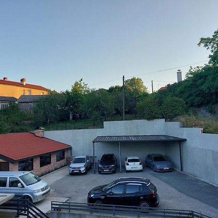 Elena Rooms Pasjak Exterior photo