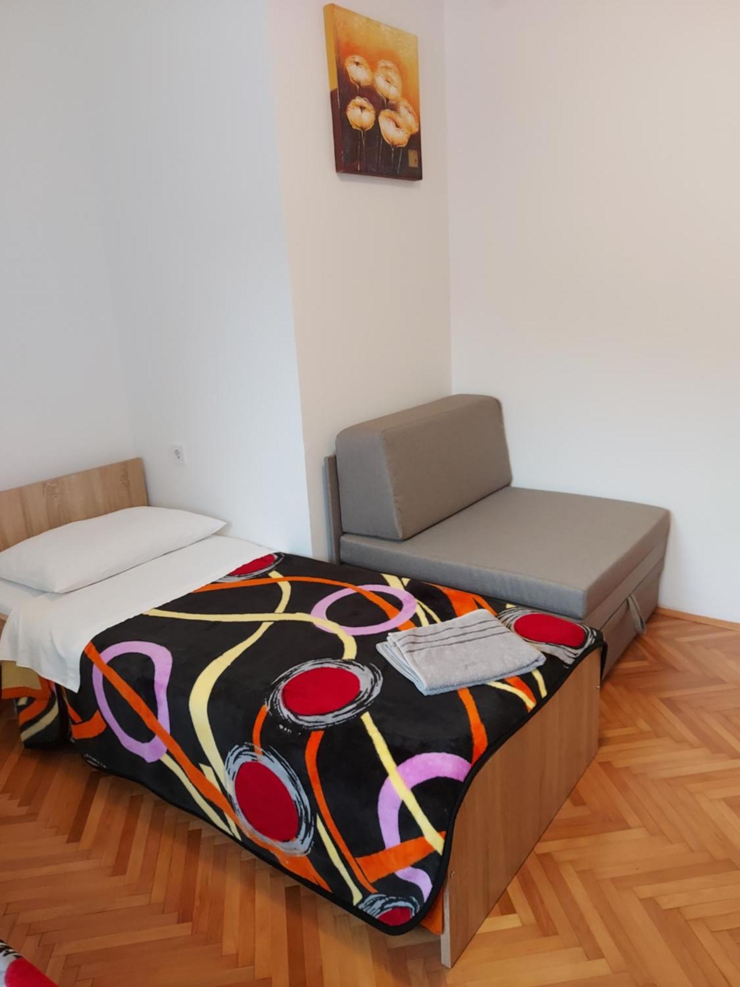 Elena Rooms Pasjak Exterior photo