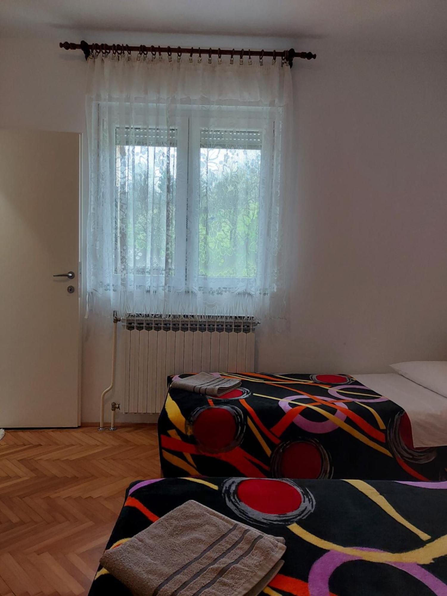 Elena Rooms Pasjak Exterior photo