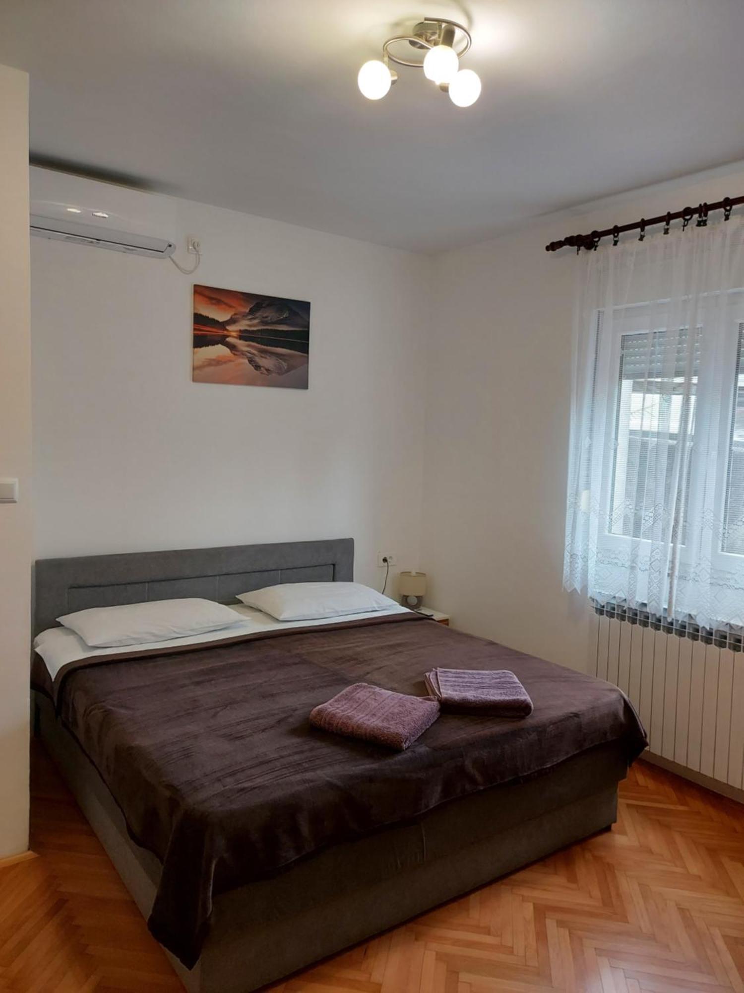 Elena Rooms Pasjak Exterior photo